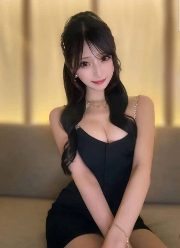 DAHEE_J GIRL (K-TOWN) - Image 2
